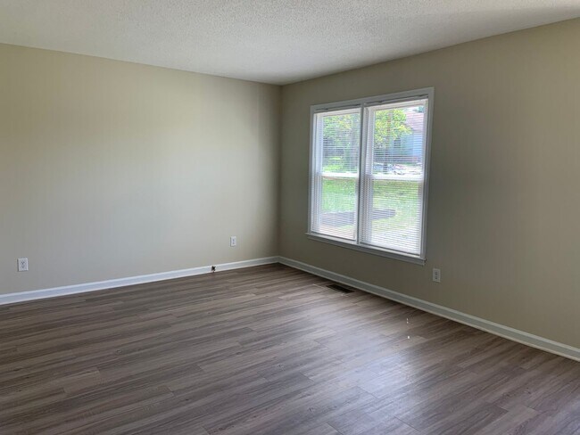 Building Photo - 3 BR, 1.5 BA house near Moses Cone