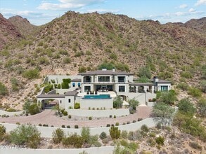Building Photo - 11450 E Hideaway Ln