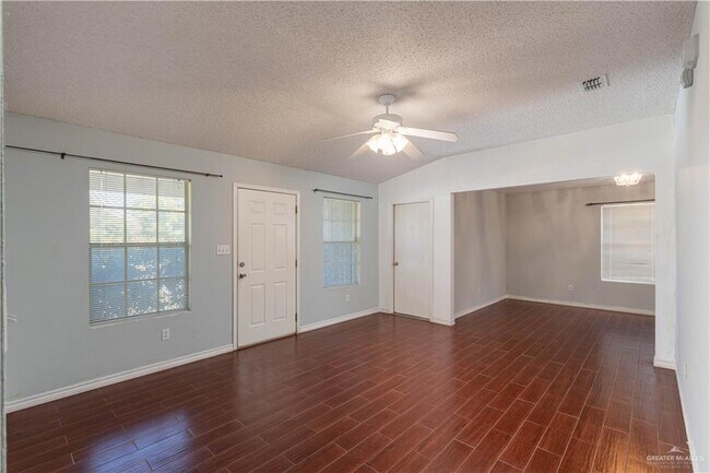 Building Photo - 337 Roundup Cir