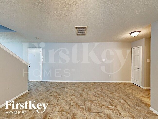 Foto del edificio - 3510 Fuller Bluff Dr