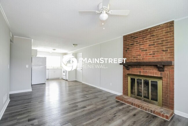 Foto del edificio - 3 Bedroom Pet-Friendly Home in Winston-Sal...