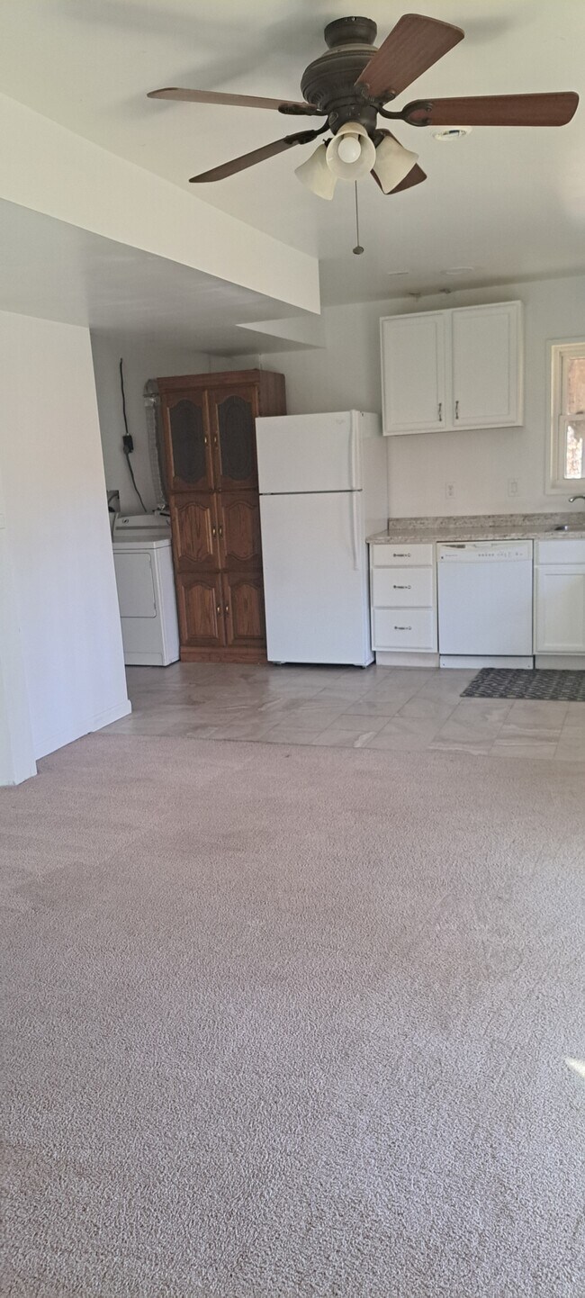 Foto del edificio - 102 Berwick Cir