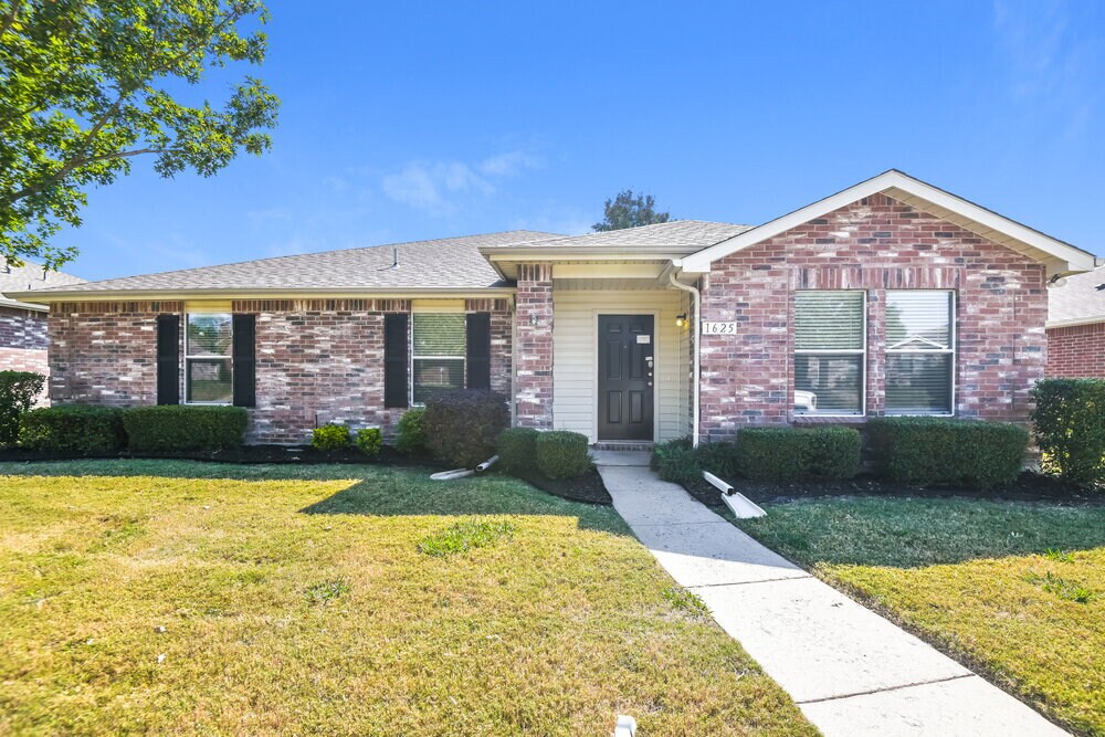 Foto principal - 1625 Creekridge Ct