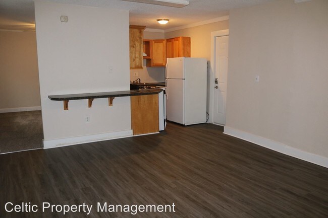 Foto del edificio - 905-911 W 40th Terrace