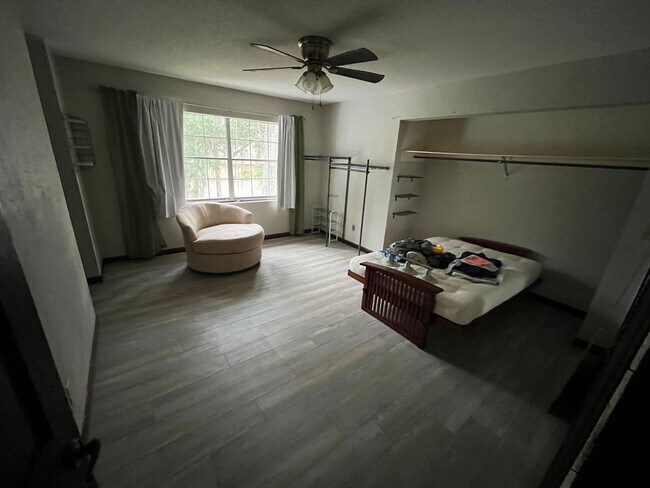 Foto del edificio - Spacious home in Ormond Beach