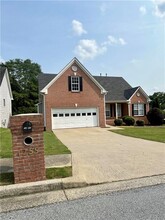 Building Photo - 1255 Martins Chapel Ln SE