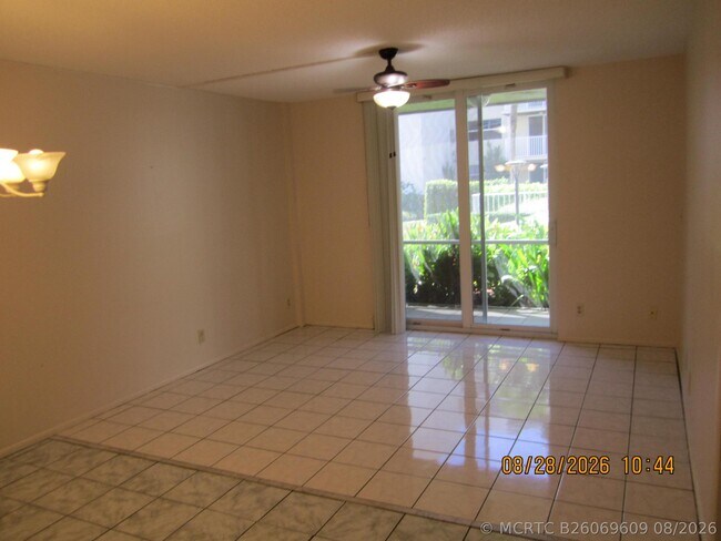 Foto del edificio - 2929 S Ocean Blvd