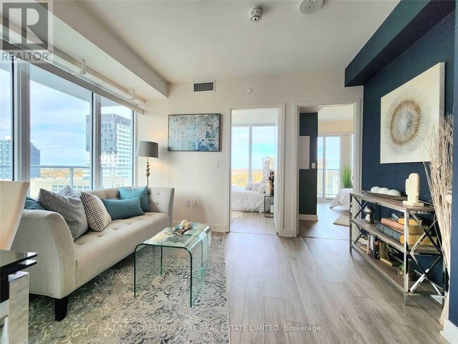 Photo du bâtiment - 99 Broadway Ave