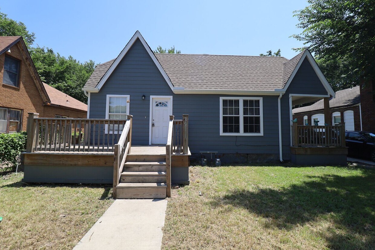 353 S Zunis Ave Unit 353, Tulsa, OK 74104 Room for Rent in Tulsa, OK