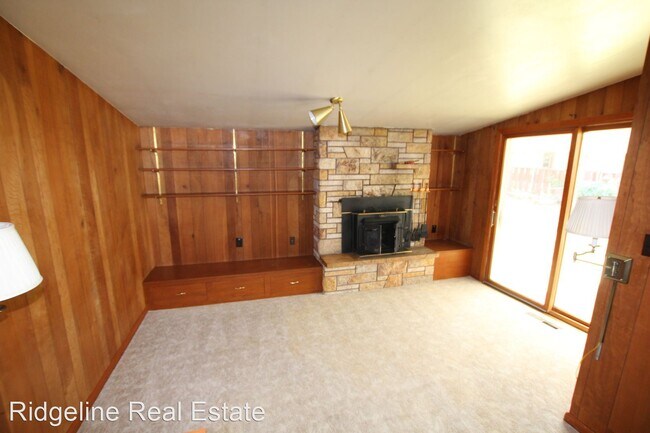 Building Photo - 3 br, 1.5 bath House - 3920 6th Ave S
