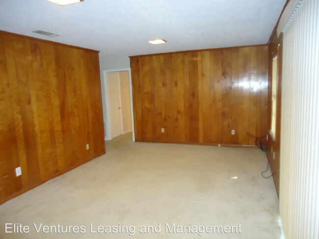 Building Photo - 4266 Ridgefield Ct