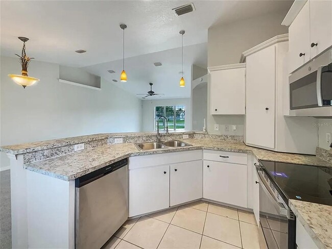 Building Photo - 254 Debary Dr