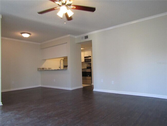 Foto del edificio - 3102 W Horatio St