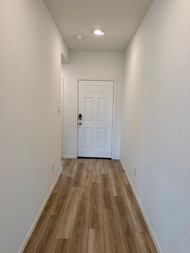 Building Photo - 12516 Tarres Ct.