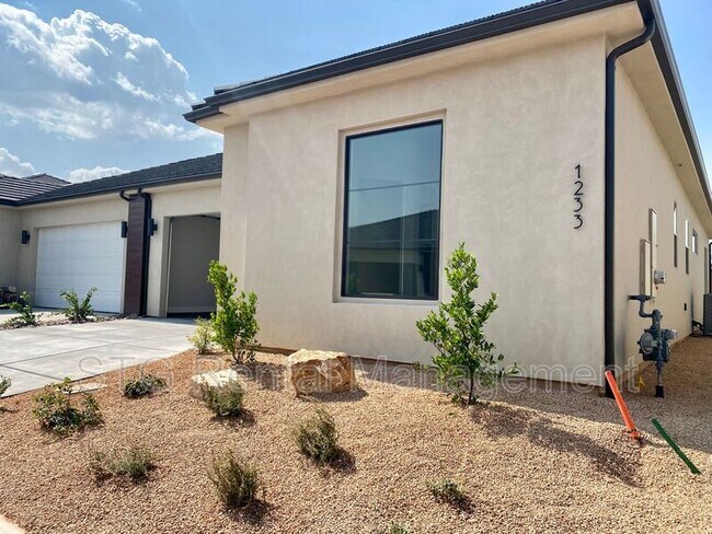 Foto del edificio - 1233 W Hopewell Dr