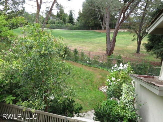 Building Photo - 3 br, 2.5 bath House - 676 Sand Hill Circle