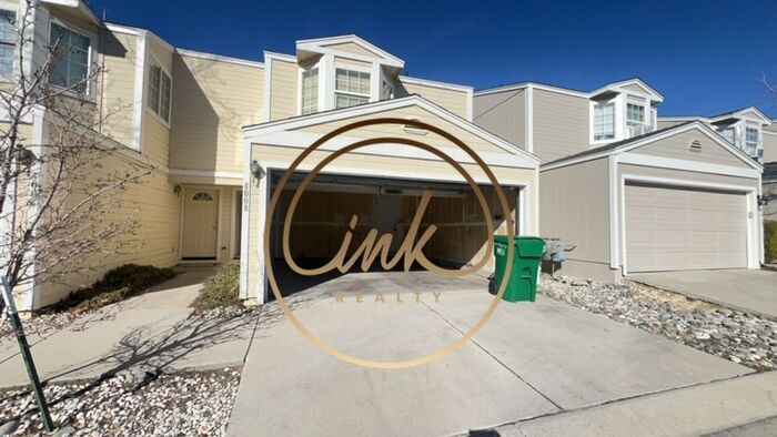 Foto principal - Townhouse for Rent in Carson City