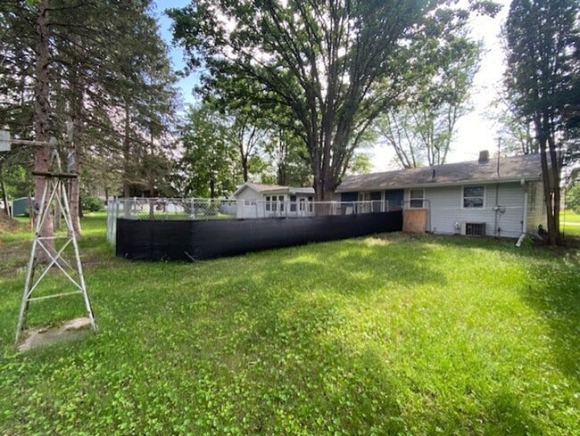 Building Photo - 2330 Wisconsin Ave