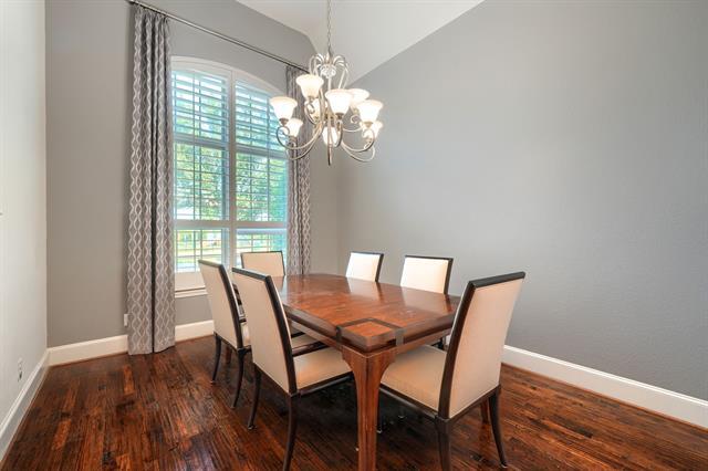 Building Photo - 1208 Damsel Caitlyn Dr