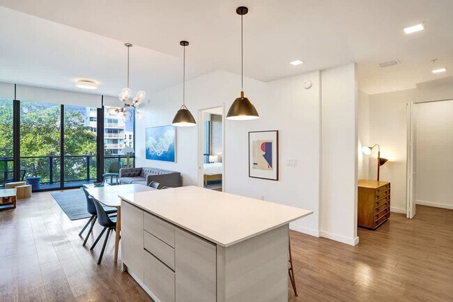 Foto del edificio - 1220 17th St