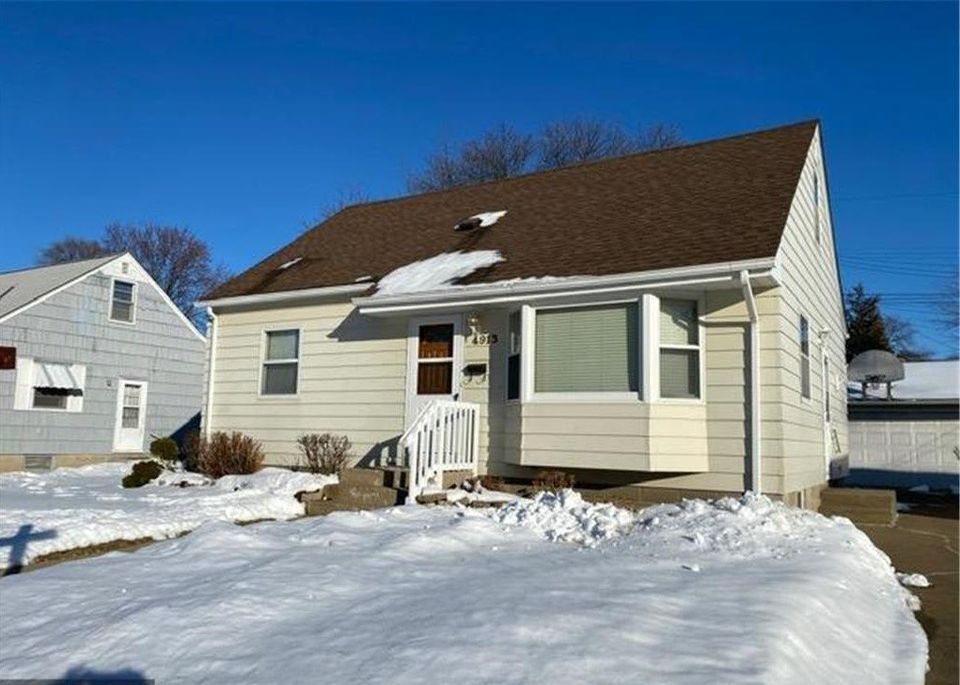 4913 Washington St NE, Minneapolis, MN 55421 House Rental in
