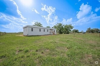 Building Photo - 22334 FM 762 Rd