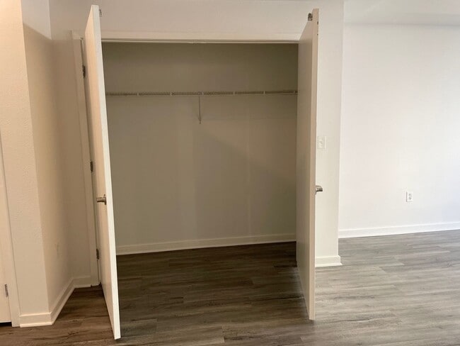 Interior Photo - Canvas LA