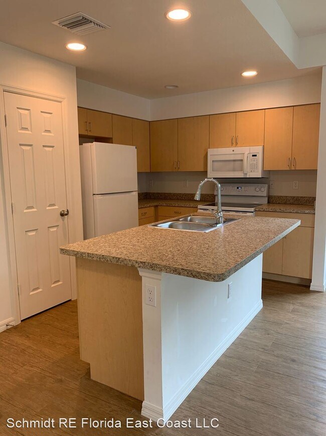 Foto del edificio - 2 br, 1 bath House - S. 7th Street A & B