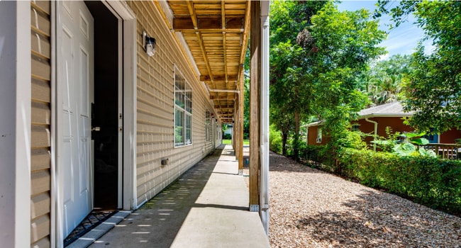 Foto del edificio - 1329 Nylic St