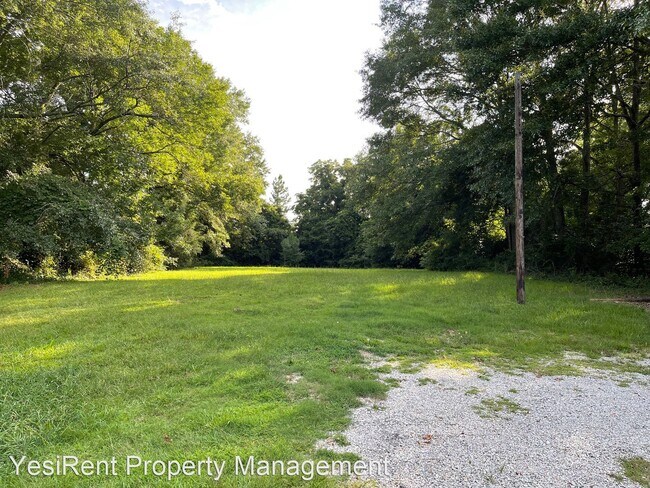 Building Photo - 2 br, 1 bath House - 3380 Hwy 42
