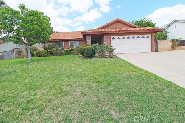 Foto principal - 28028 Nona Ave
