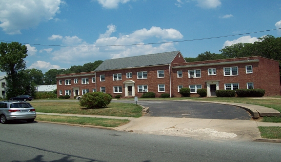 Primary Photo - Azalea Apartments