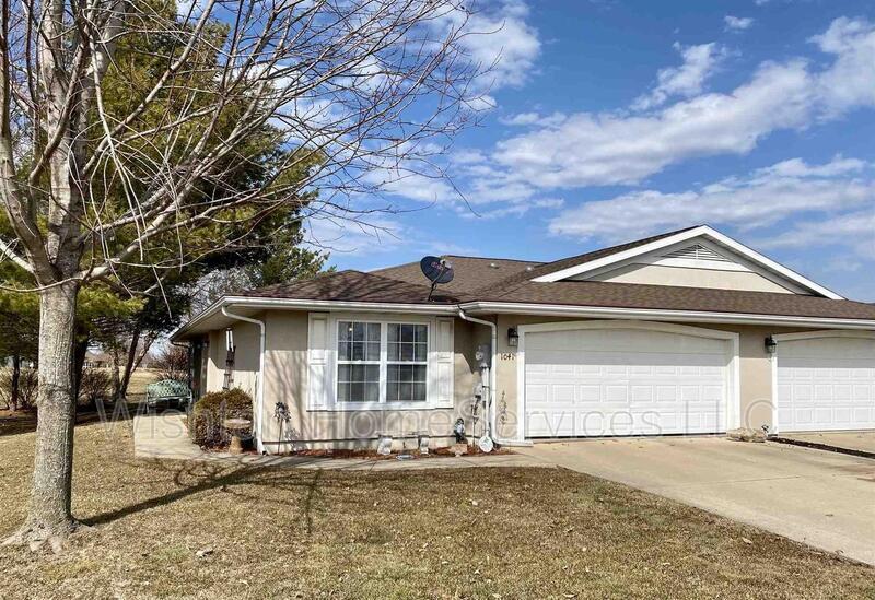 Foto principal - 1041 Hawthorn Ridge