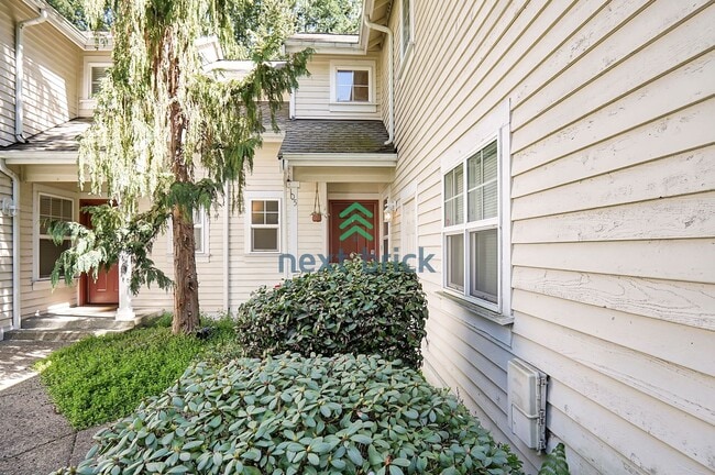 Building Photo - 3 Bed 2.5 Bath Townhome for Rent in Kirkland!