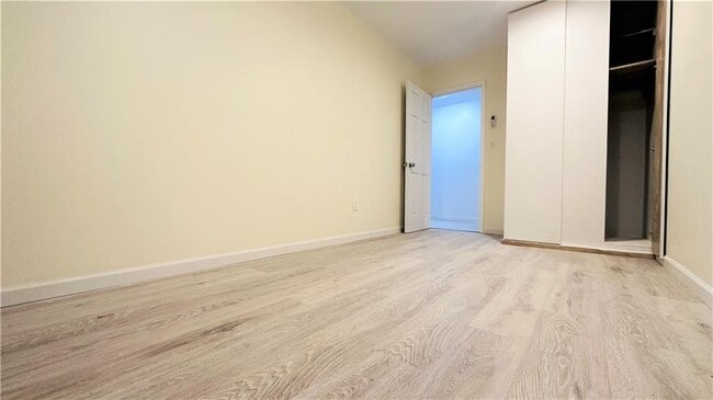 Foto del edificio - 23-53 124th St