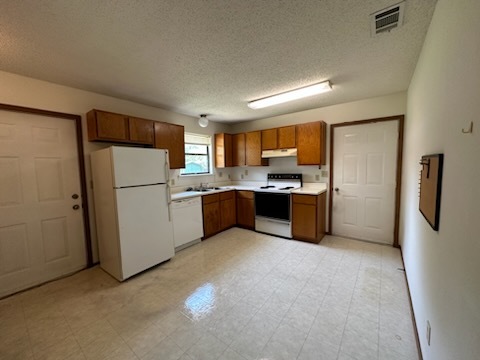 Foto del edificio - 311 McKennon Ct