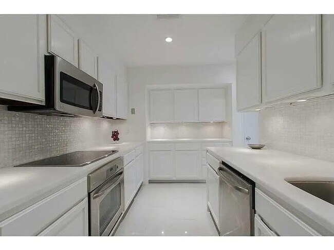 Foto del edificio - 145 15th St NE