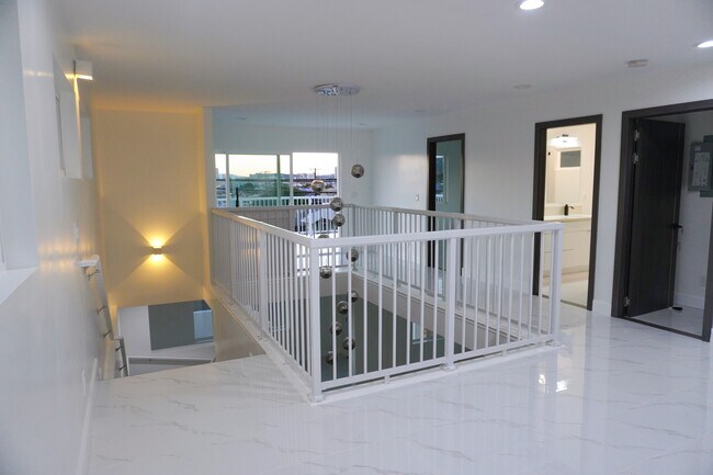Foto del edificio - 551 11th Ave