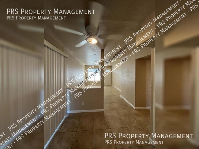 Building Photo - Reduced Price!