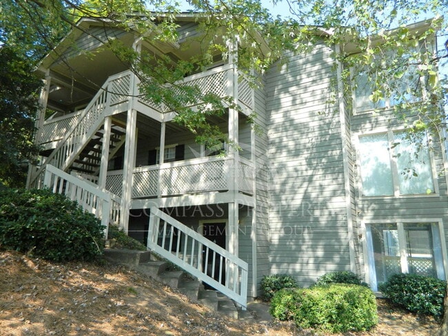 Photo - 1106 Natchez Ter Apartment