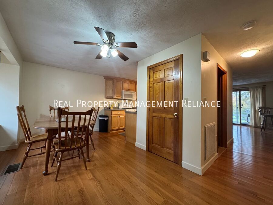 Primary Photo - 38 Kimball Ave