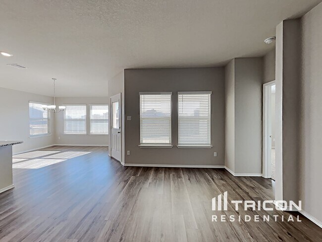 Building Photo - 440 Uncle Billy Way Jarrell TX