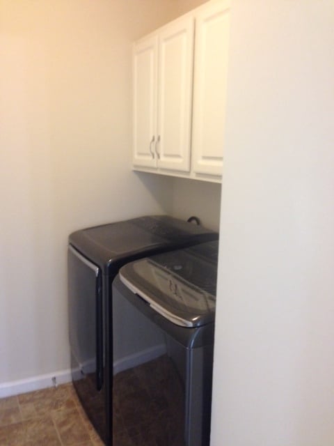 Laundry area - 3923 Cloverwood Meadow Ln