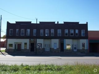 Building Photo - 1550-1562 Broadway Ave