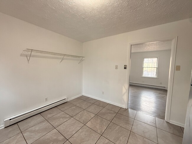 Building Photo - 183 Loch Ln