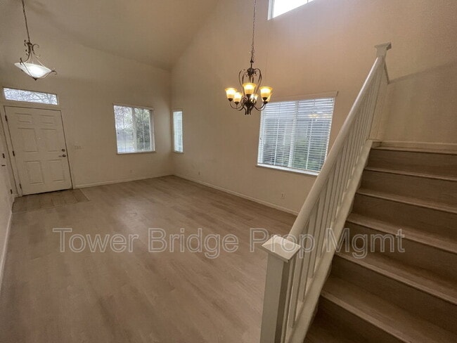 Building Photo - 8459 Terracotta Ct