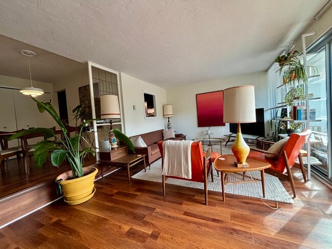 Building Photo - 12900 Lake Ave