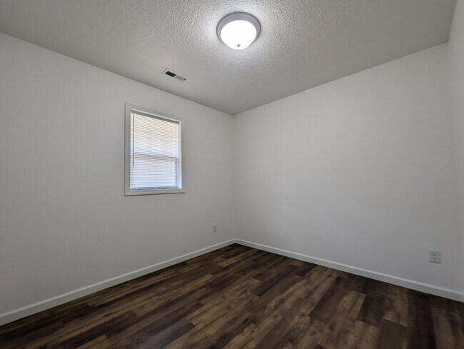 Foto del edificio - 401 N 3rd St