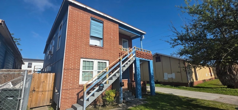 Photo - 712 40th Street Unit