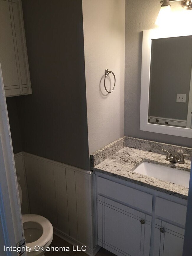 Foto del edificio - 3 br, 1.5 bath House - 12328 SW 15th Terrace